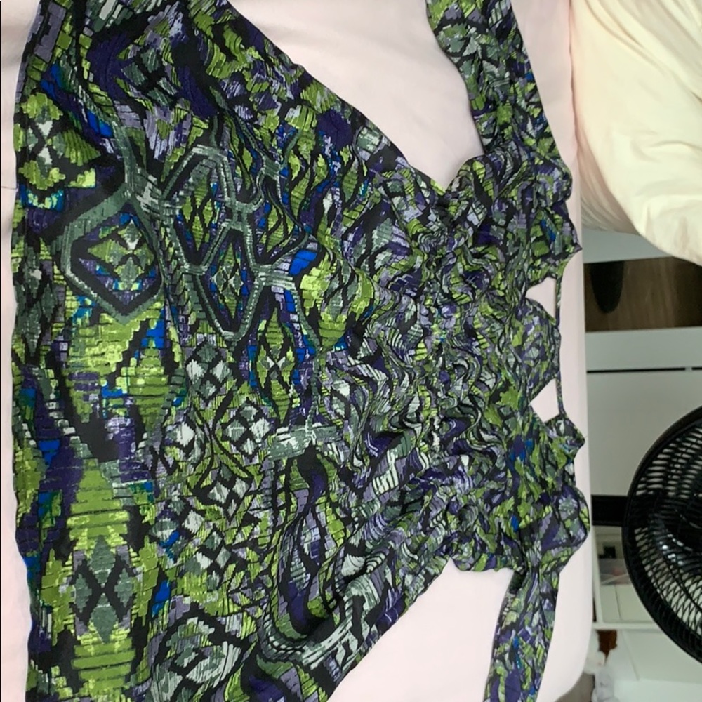Dress - Picture 2 of 3